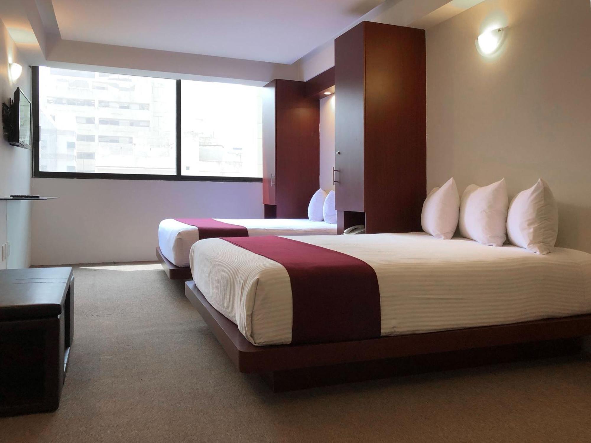 Suites Capri Reforma Angel 380 Мексико Сити Стая снимка